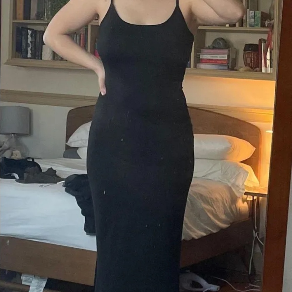 Elegant Black Maxi Dress